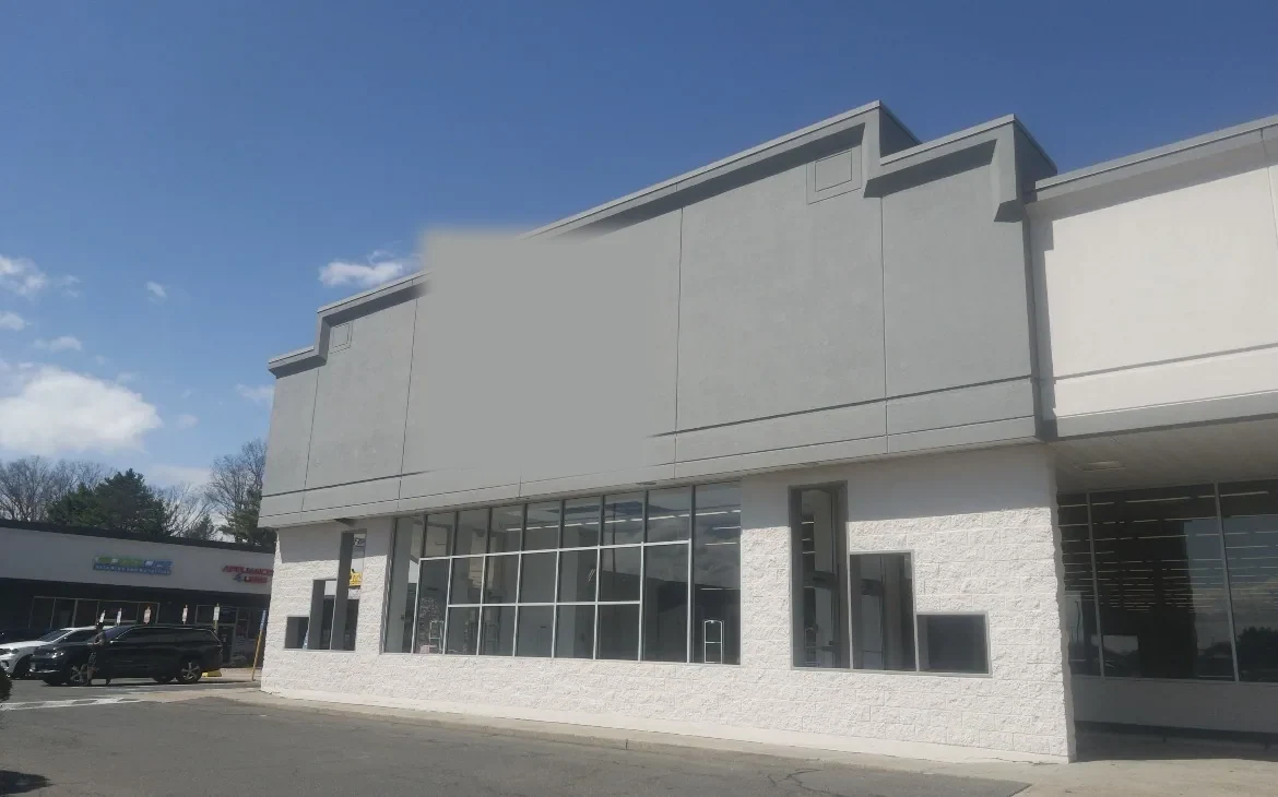 Big-Box Retail Roofing in Cedar Rapids, IA