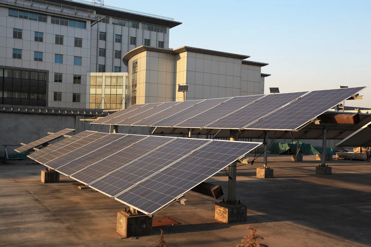 Solar-Ready Commercial Roofing in Cedar Rapids, IA